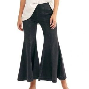 Free People Women's Rinse Black Denim Stretch Pull On Flared Jeans